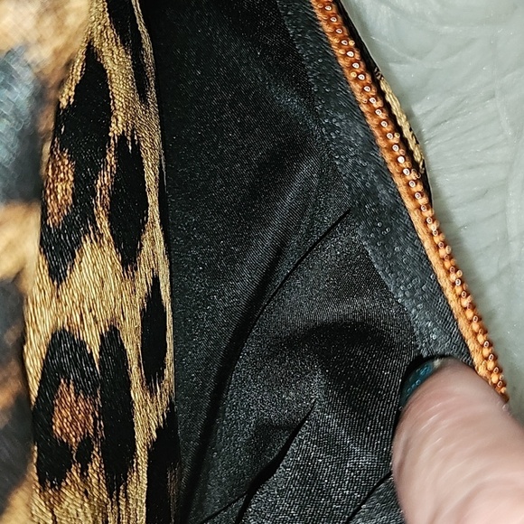 Leopard Print Backpack with Multicolored Shoulder Strap and Wristlet NWOT - Picture 7 of 12